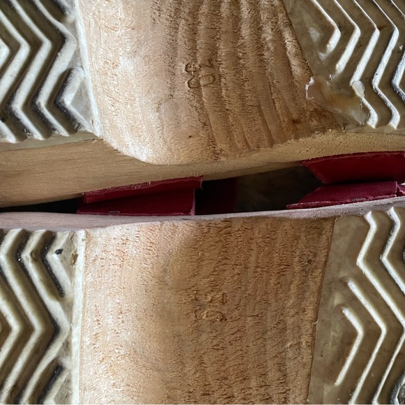 Swedish Low Heel Clogs - Picture 7 of 8